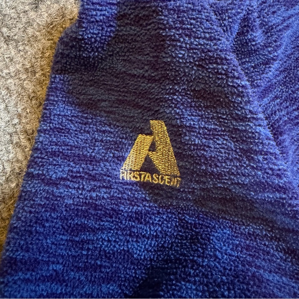 Eddie Bauer First Ascent Men's 1/2 Zip Lightweight Fleece Pullover L Blue - Picture 5 of 10